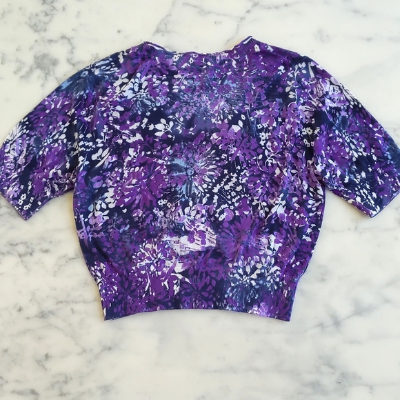 NWOT Express Cotton Multi Color Purple Floral Short Sleeve Cropped Knit Cardigan - Picture 5 of 5